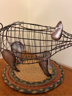 Wire Pig Basket with Rustic Metal Accents Brown NWT Egg basket Farmhouse Rustic